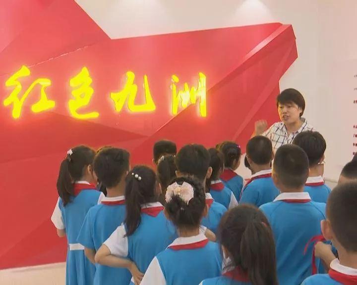 叶罗丽：冰公主复活，水形态美得不像话，小蛮腰很抢镜