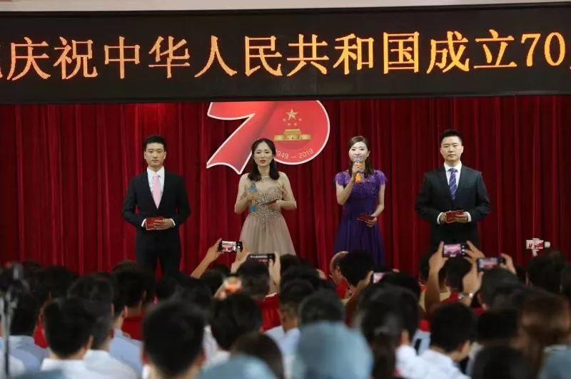 小魔仙跳舞